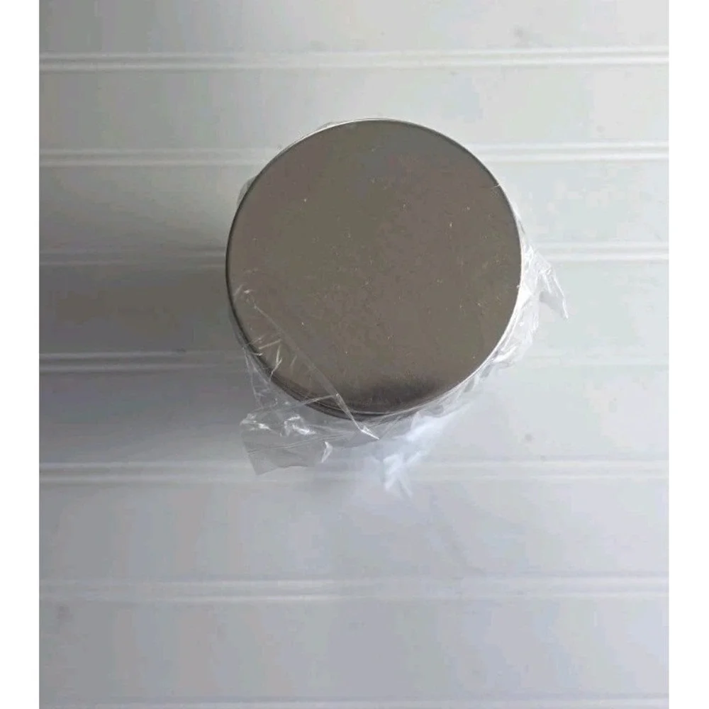 Pampered Chef Bread Tube/Flower- Product Number 12105B NEW/OPEN BOX